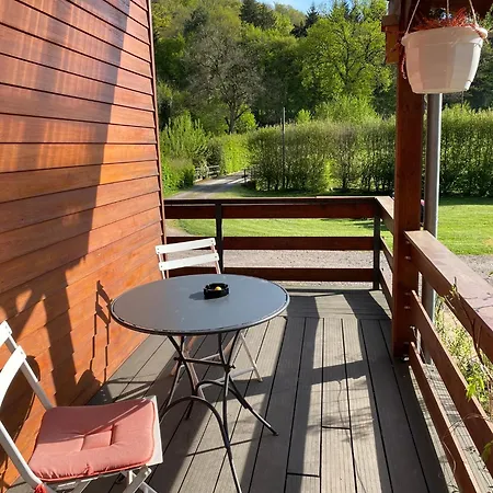 Le Du Bonheur à Hébergement de vacances *